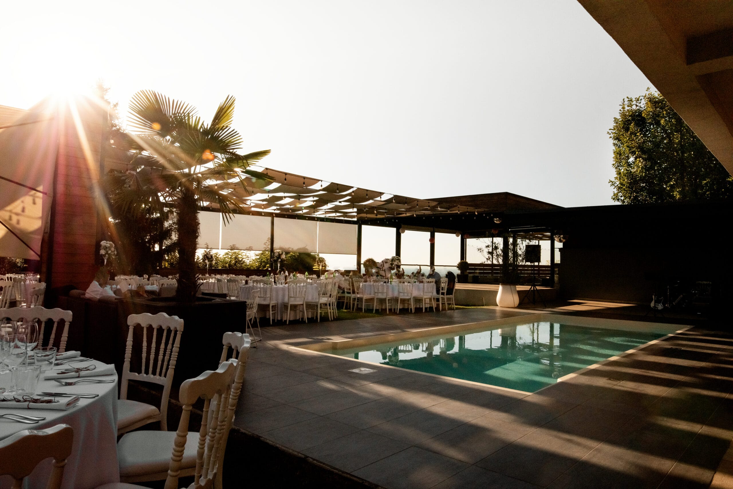 Luxury Club House